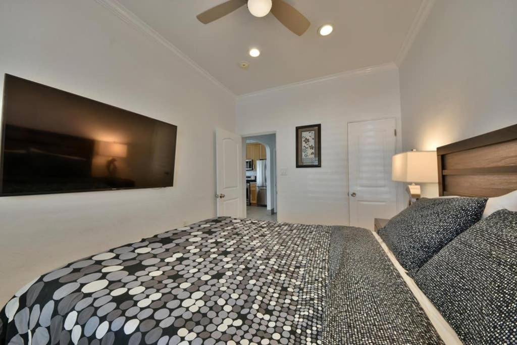 ניופורט ביץ' 1000#1 Contemporary Home W/ Parking, Grill, & Ac! מראה חיצוני תמונה