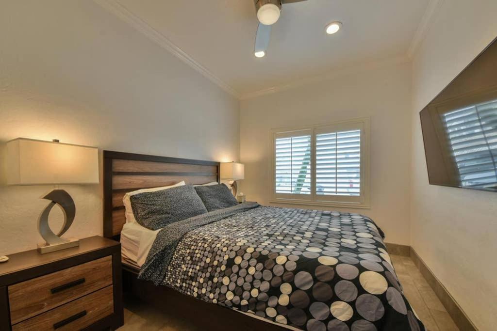 ניופורט ביץ' 1000#1 Contemporary Home W/ Parking, Grill, & Ac! מראה חיצוני תמונה