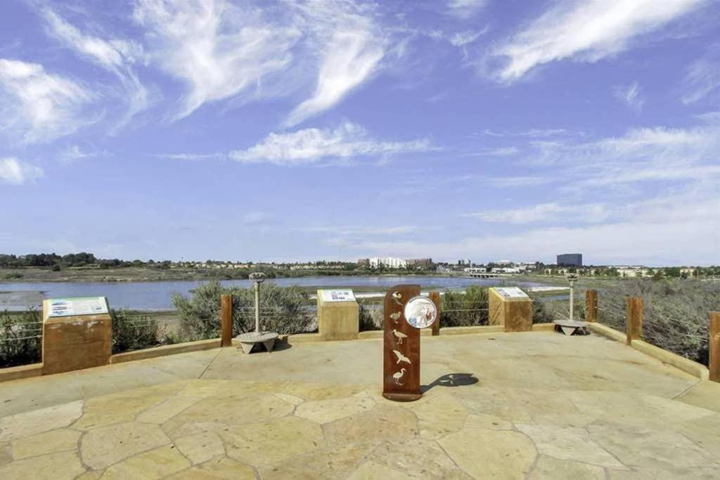 ניופורט ביץ' 1000#1 Contemporary Home W/ Parking, Grill, & Ac! מראה חיצוני תמונה
